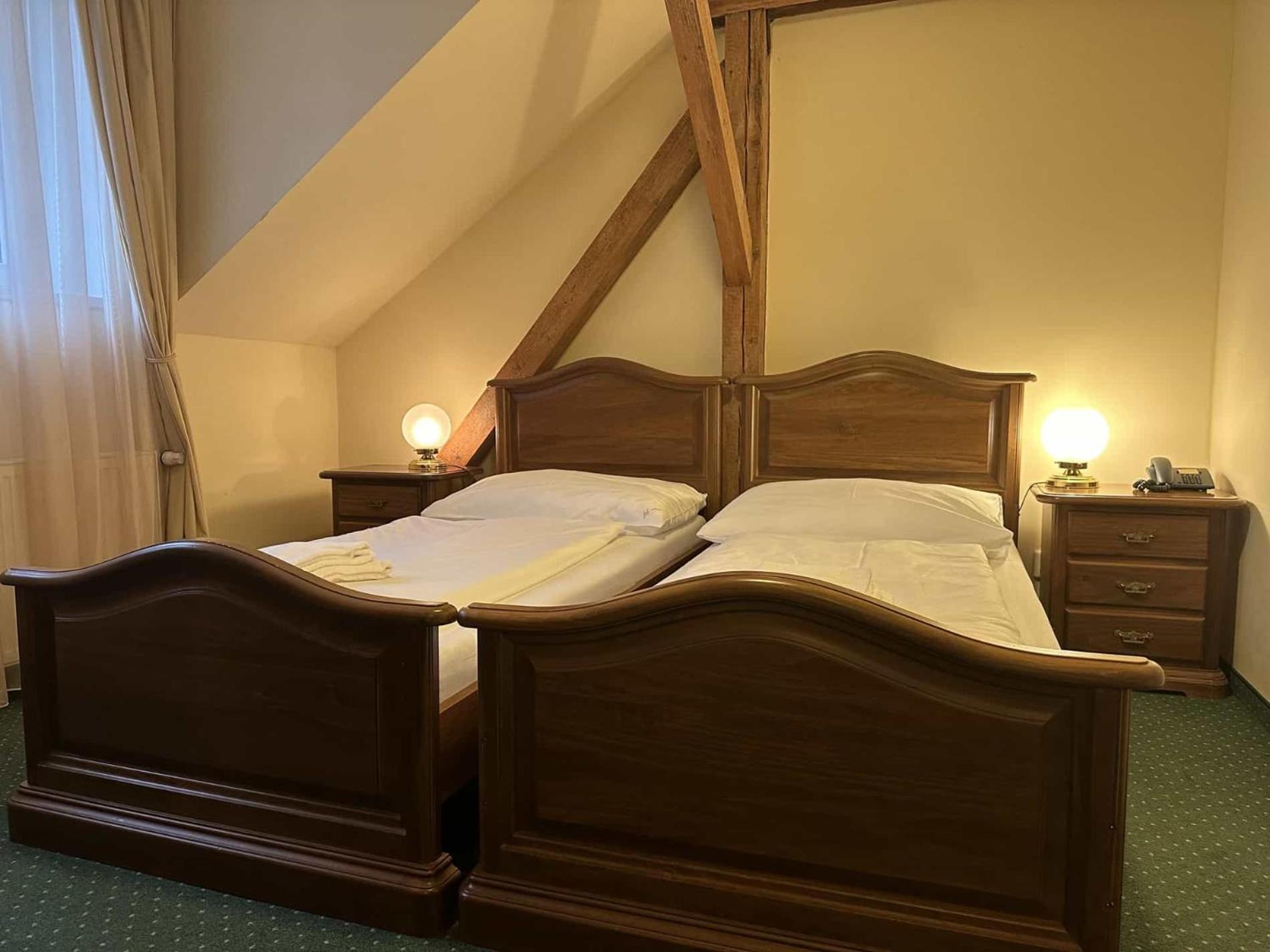 Hotel U Zamecku Cihelny Karlovy Vary Ngoại thất bức ảnh
