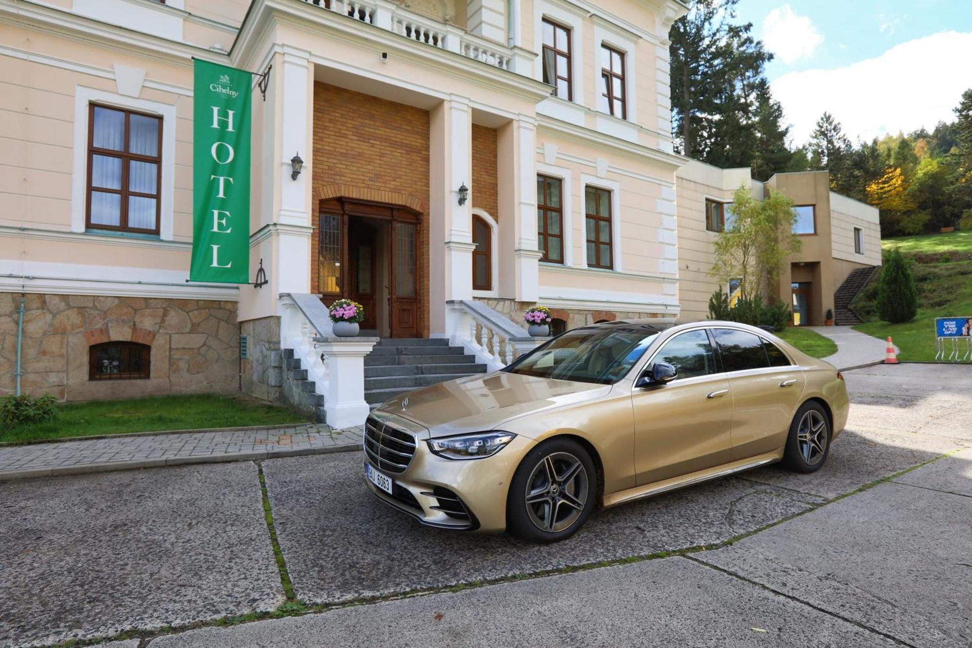 Hotel U Zamecku Cihelny Karlovy Vary Ngoại thất bức ảnh