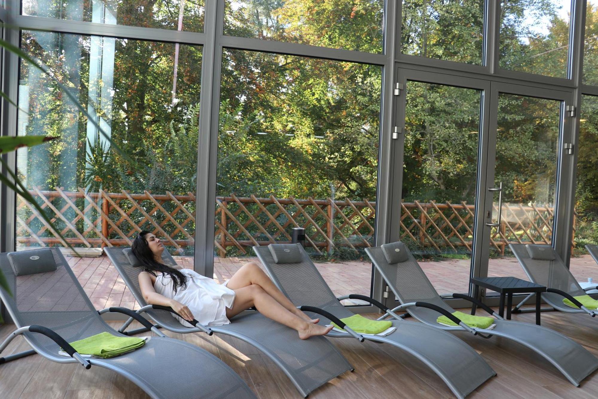 Hotel U Zamecku Cihelny Karlovy Vary Ngoại thất bức ảnh